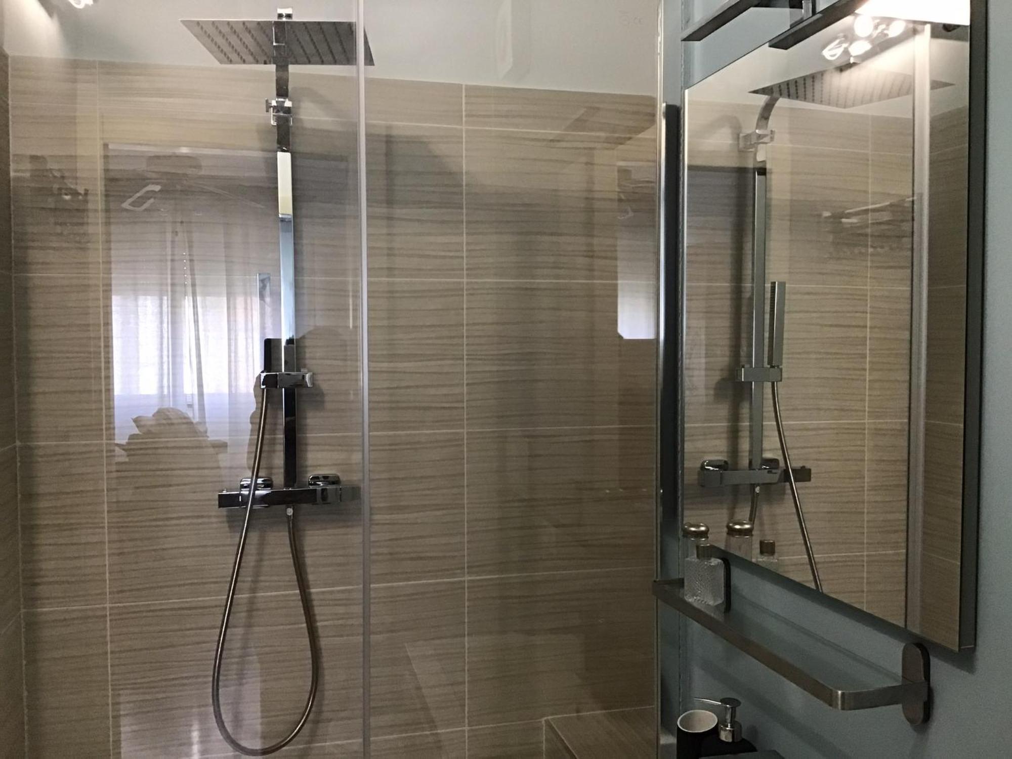 Quarto em Acomodações Particulares Esperienzanarrata Di Maria Adelaide